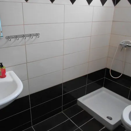 Haus Dusseldorf Apartment